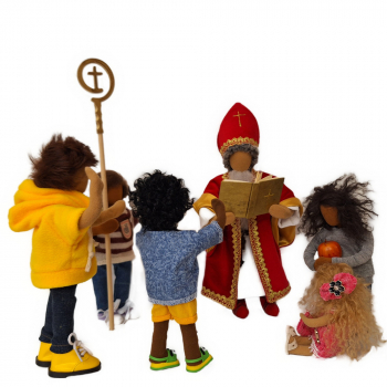 Preview: Dunkelhäutiges Kind 20cm & Vogel - Einzelstück